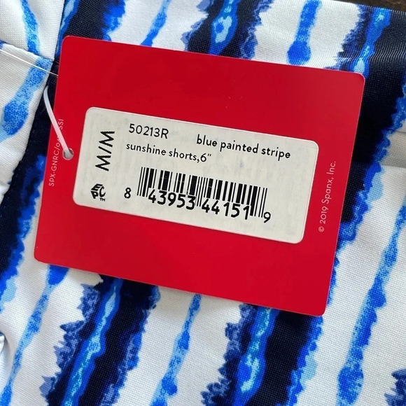 Spanx Sunshine Shorts 6" Womens M Blue Painted Stripe Pull On Pockets 50213R NWT - Picture 5 of 11